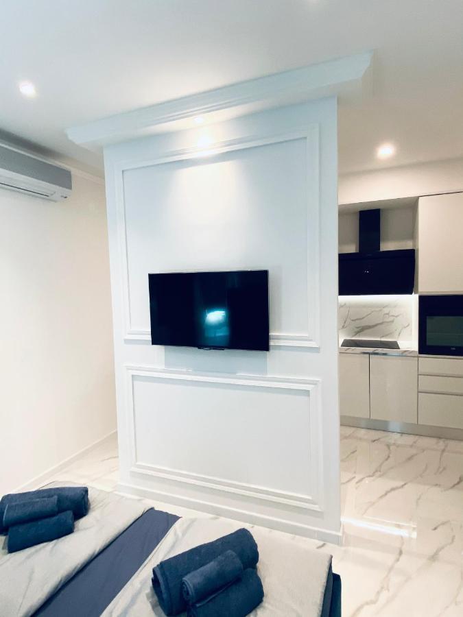 Studio Six Umag Exteriör bild